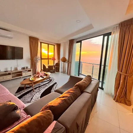 Saradise Kuching Merriton Luxury Condo Balcony 3Br Hfloor W Flight View & Free 2Cpark Bagian luar foto